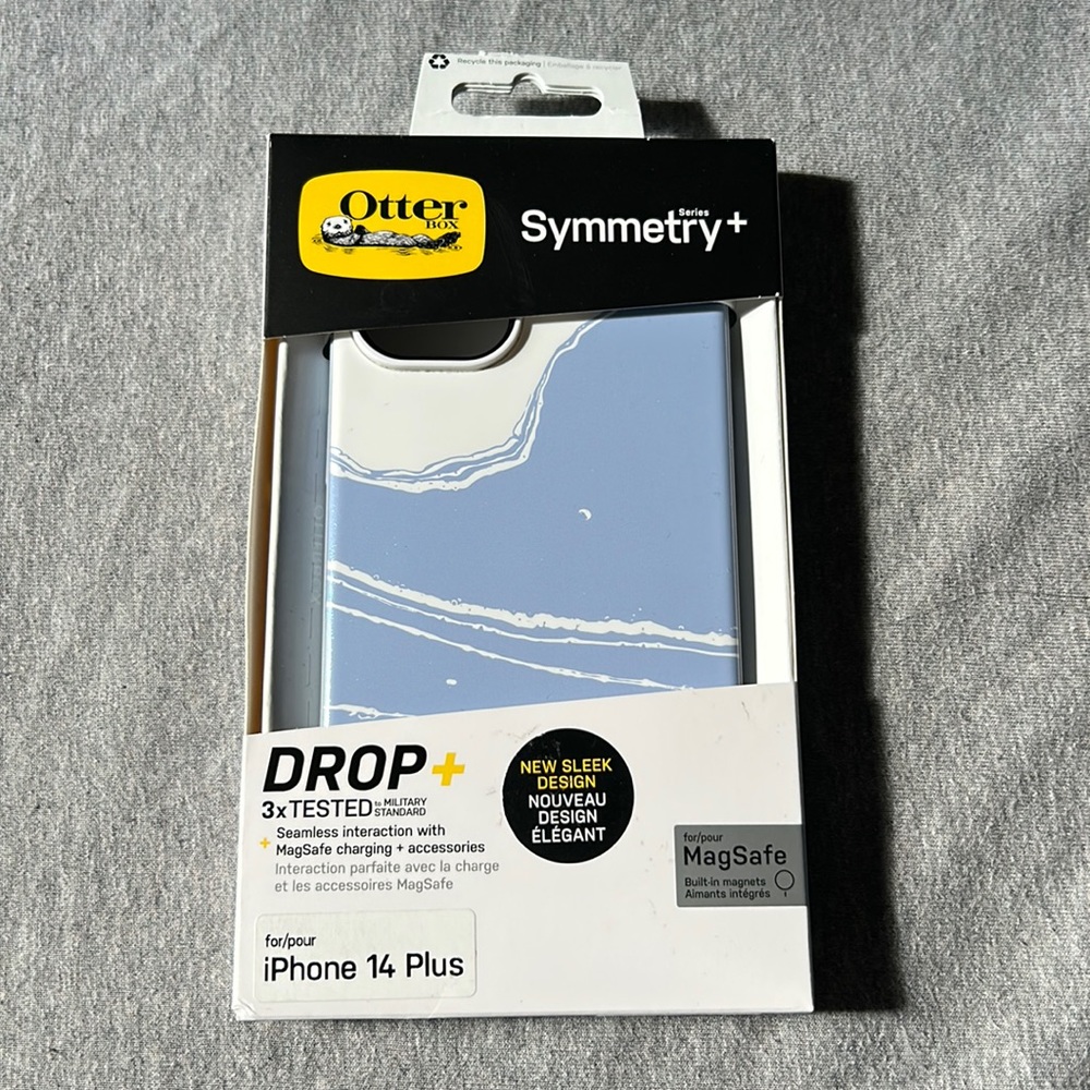 Pearlescent Otterbox Case for iPhone 14 Plus